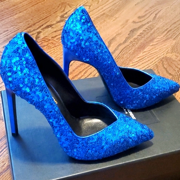 NWT Saint Laurent Blue Sequin Womens Pumps - Size 38 (US 8) NWT